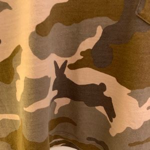 Madewell Hidden Bunnies Camuflage Cotton Top